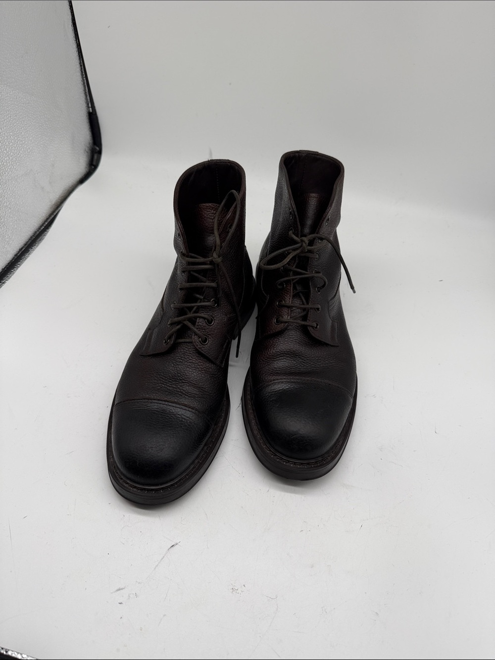 Doucal's Dark Brown Leather Chukka Boots